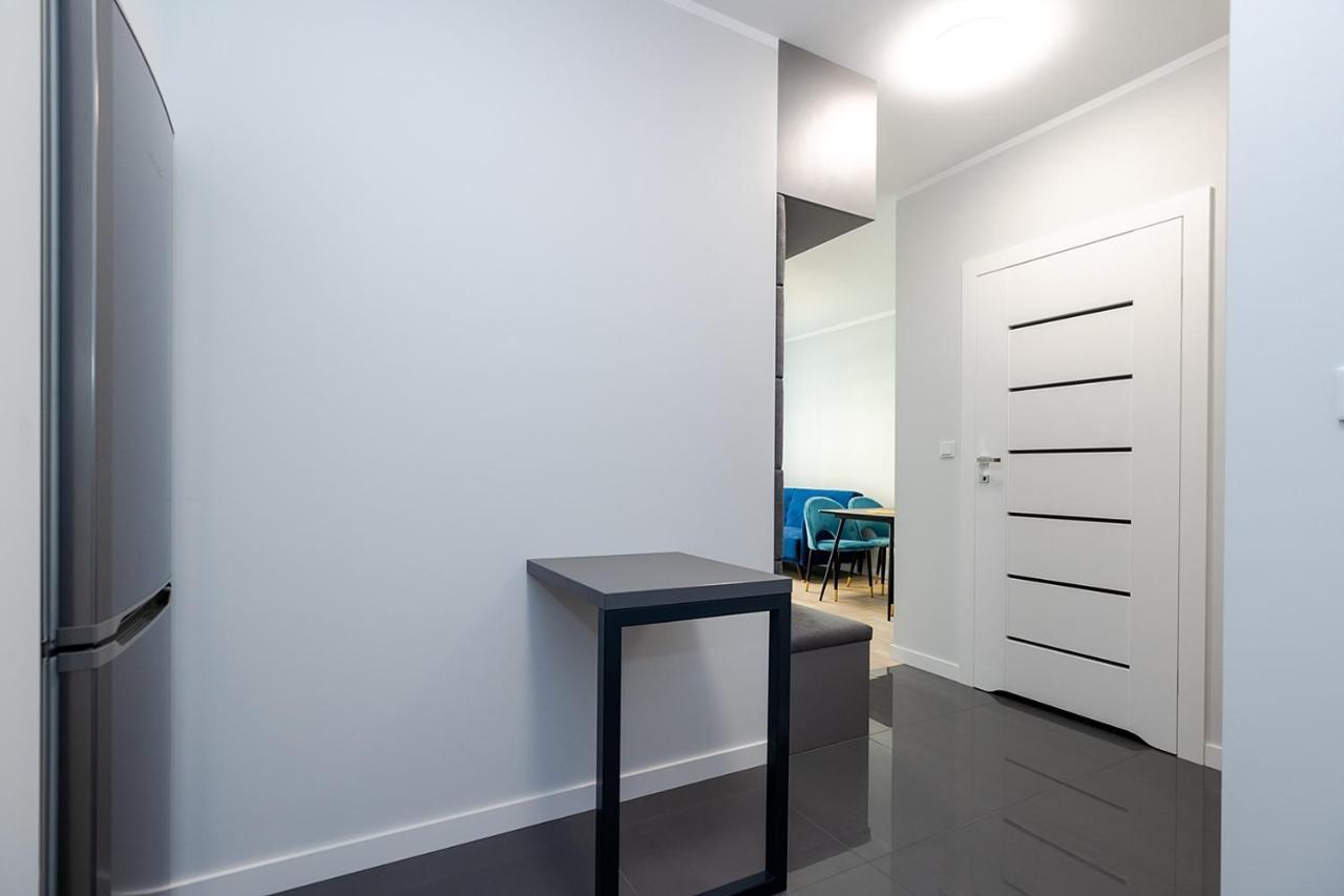 Wola Luxe Apartment Varšava Exteriér fotografie